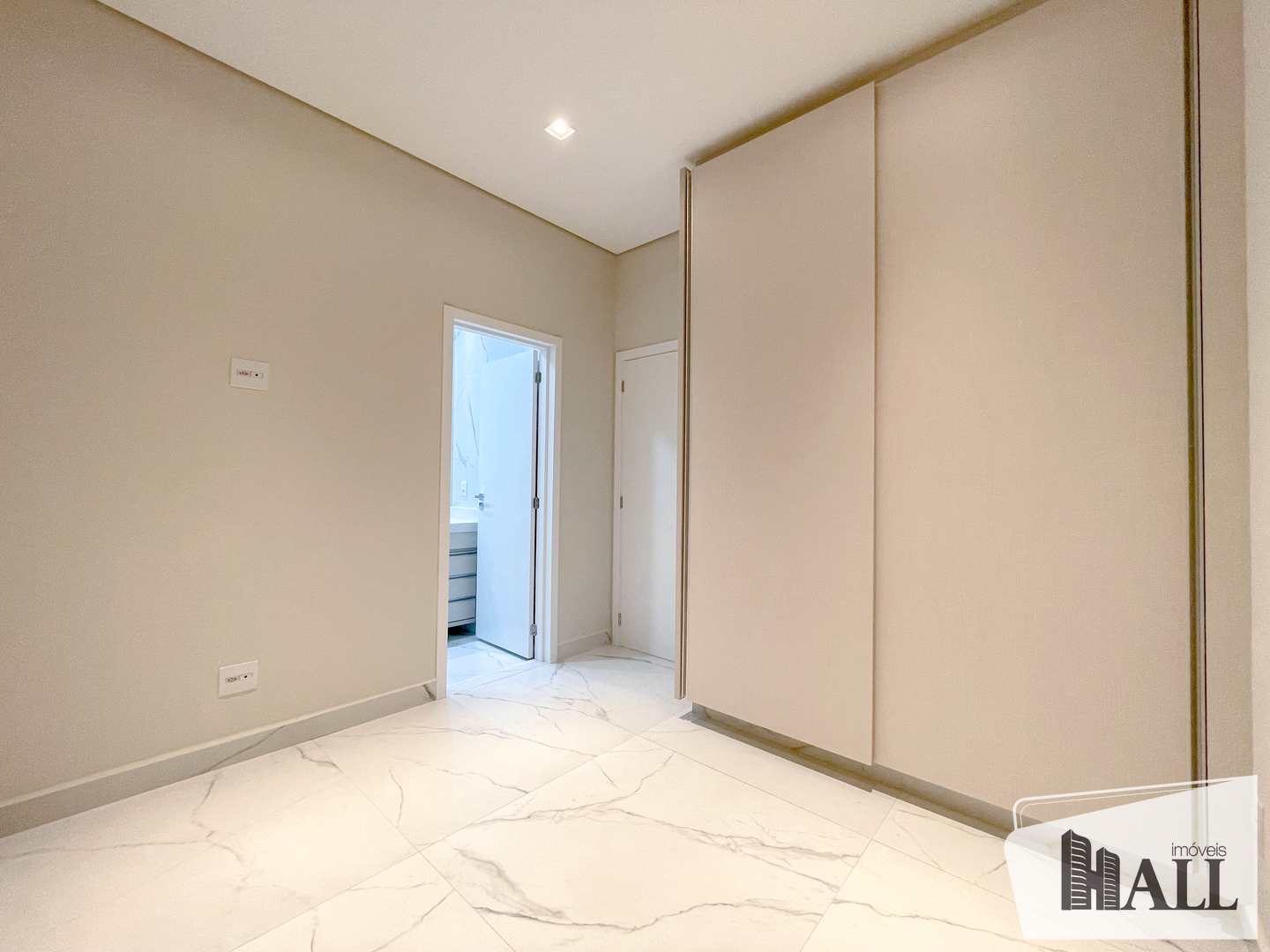 Casa de Condomínio à venda com 3 quartos, 237m² - Foto 10