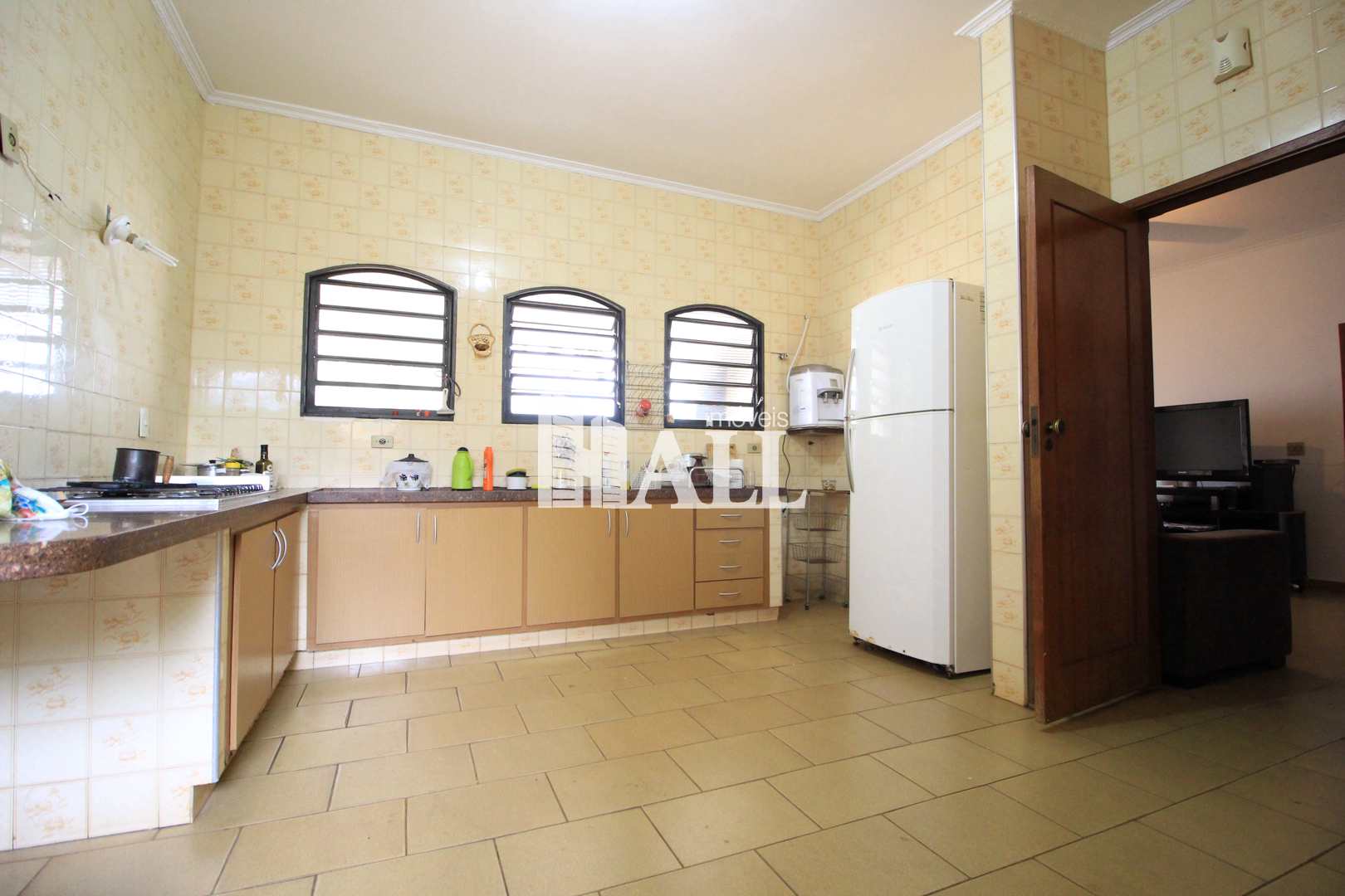 Casa à venda com 4 quartos, 396m² - Foto 3