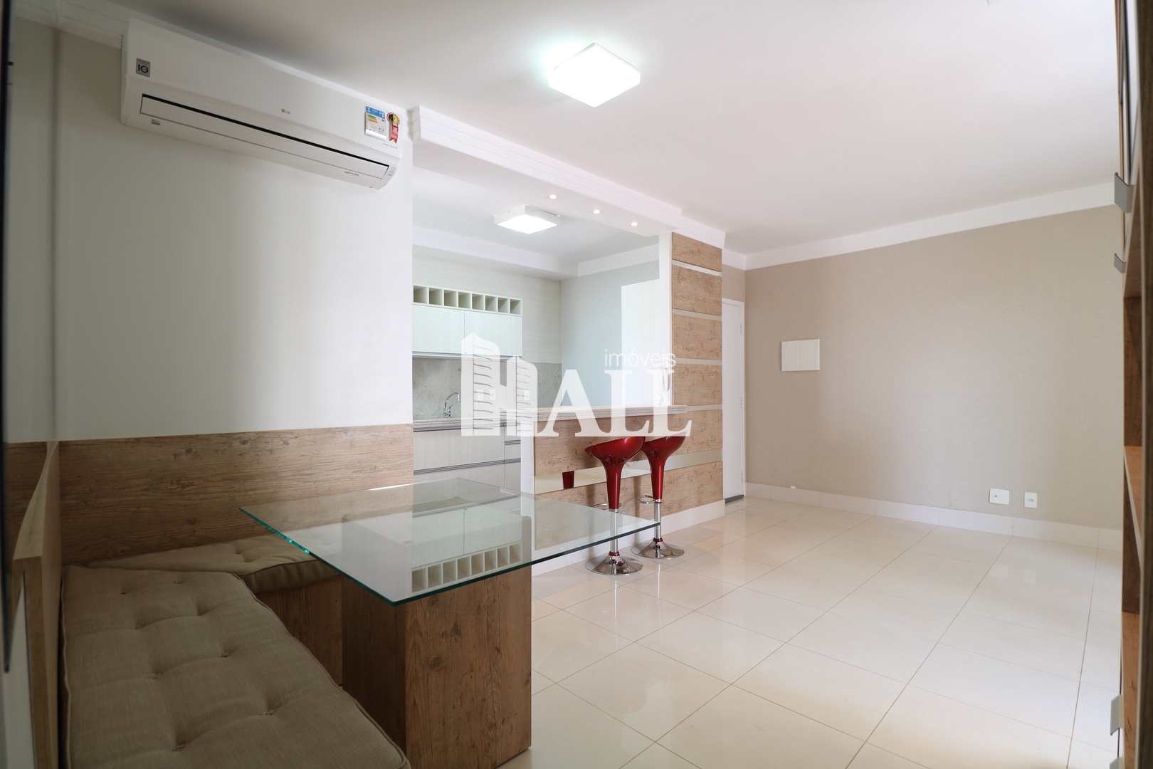 Apartamento à venda com 3 quartos, 88m² - Foto 3