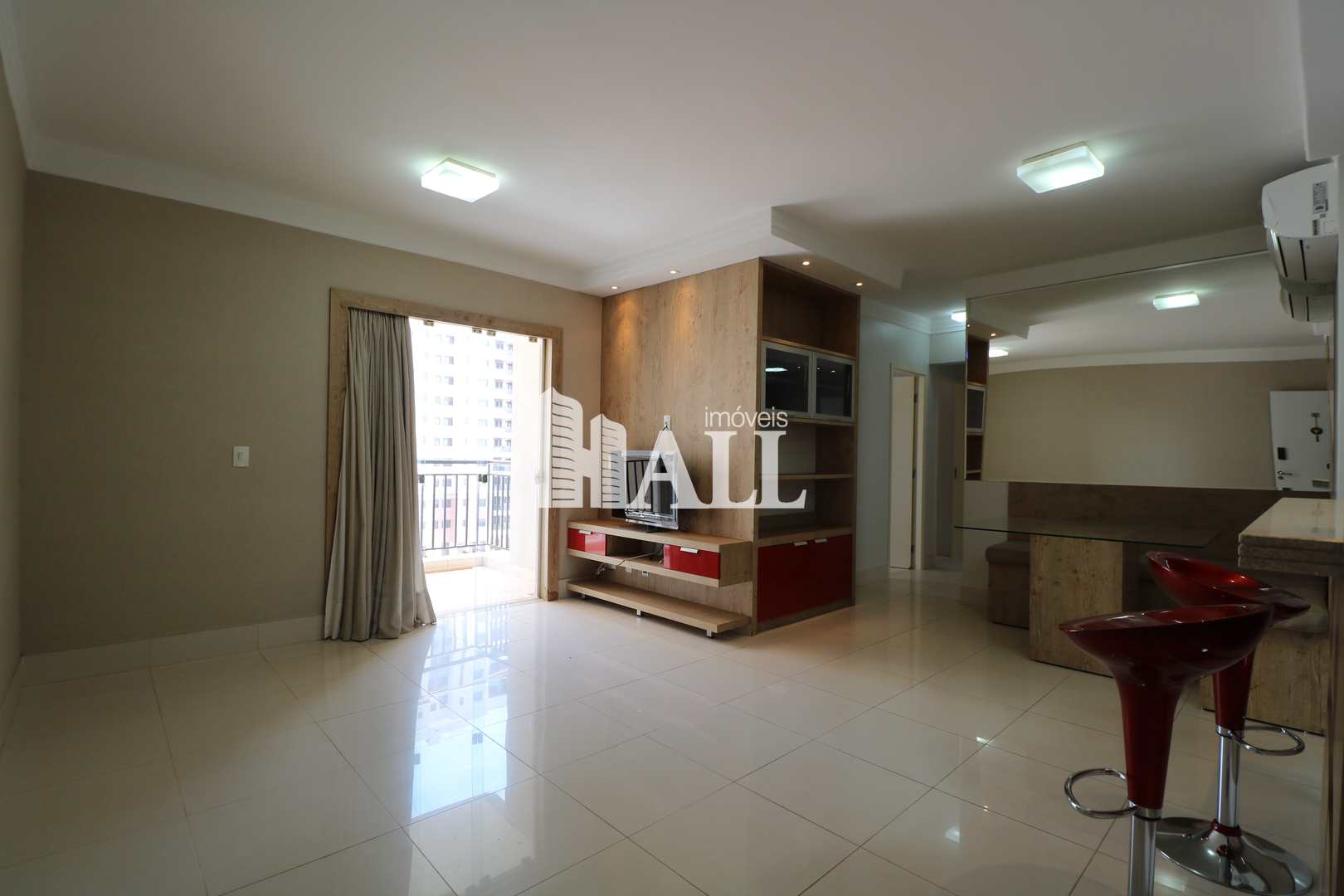 Apartamento à venda com 3 quartos, 88m² - Foto 1
