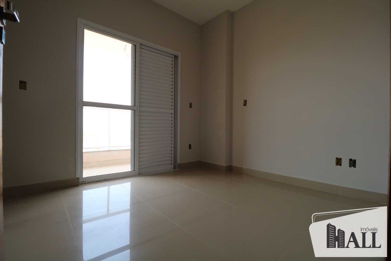 Apartamento à venda com 2 quartos, 70m² - Foto 7