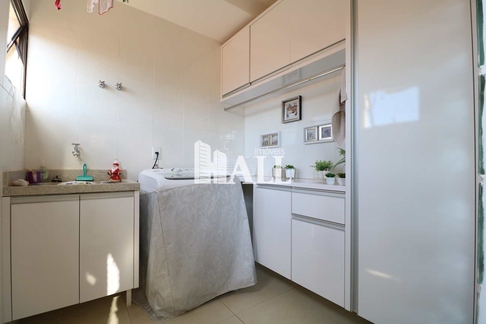 Apartamento à venda com 3 quartos, 170m² - Foto 9