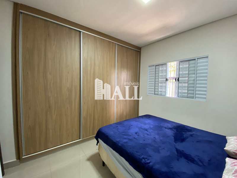 Casa à venda com 3 quartos, 150m² - Foto 11