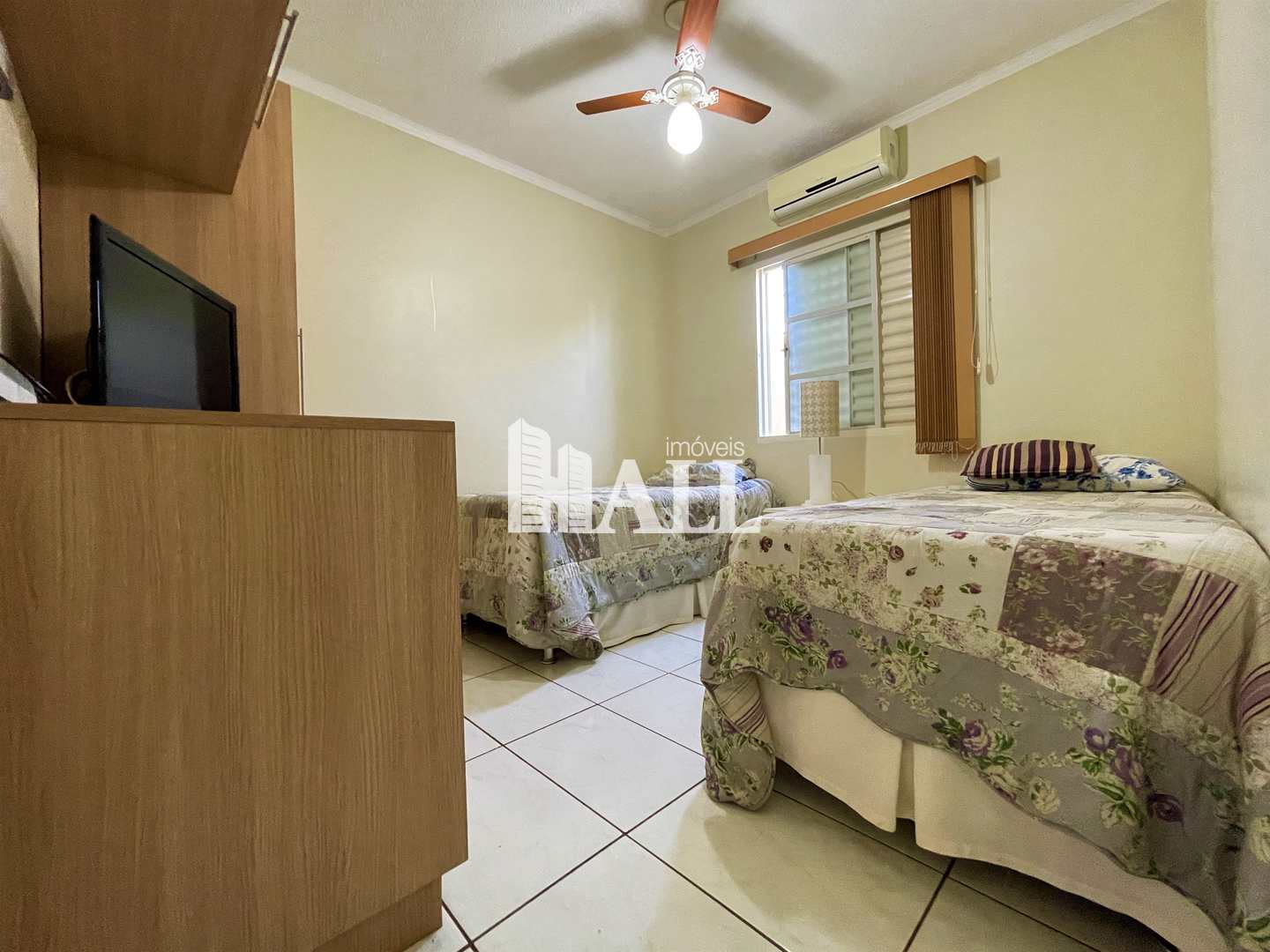 Casa de Condomínio à venda com 3 quartos, 250m² - Foto 11