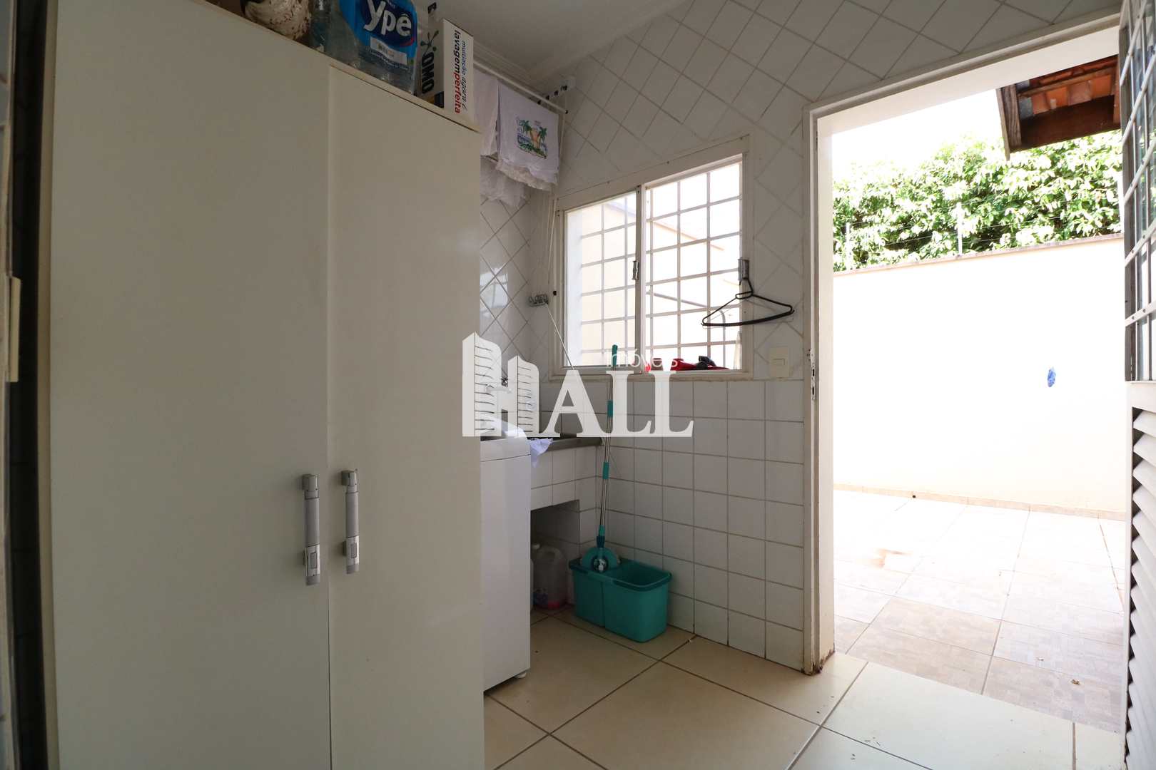 Casa à venda com 2 quartos, 180m² - Foto 9