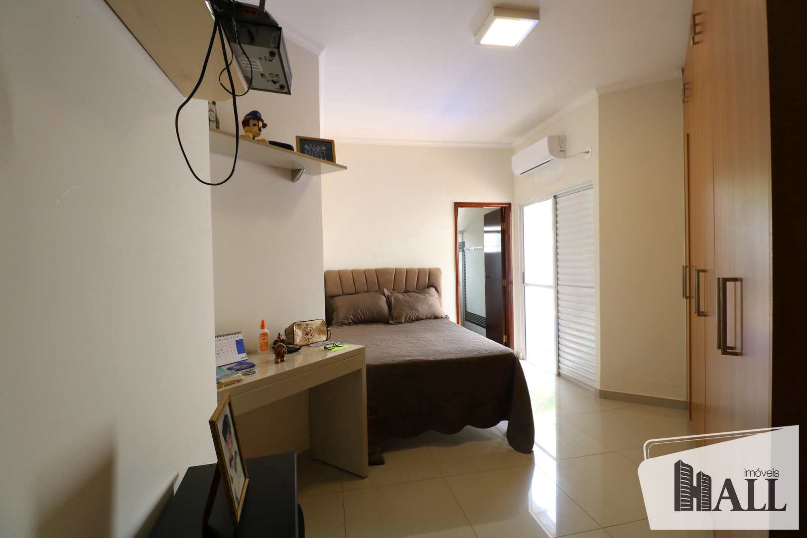 Casa de Condomínio à venda com 3 quartos, 250m² - Foto 10