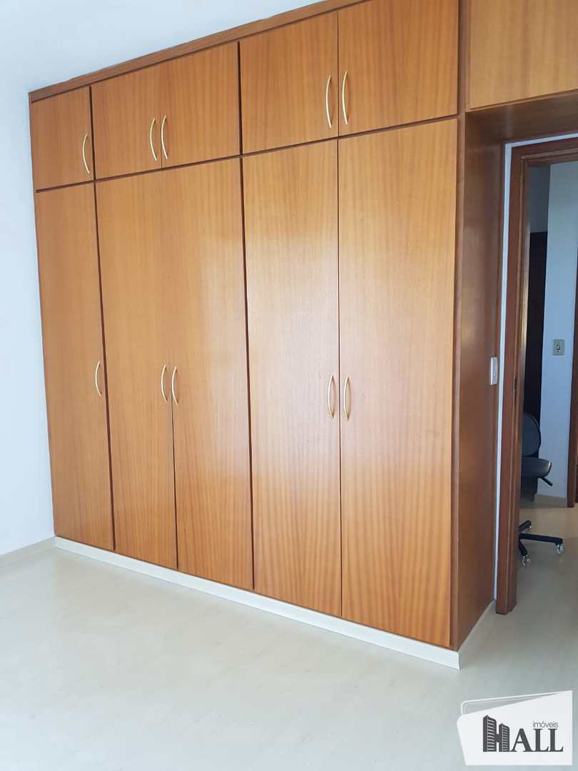 Apartamento à venda com 3 quartos, 144m² - Foto 7