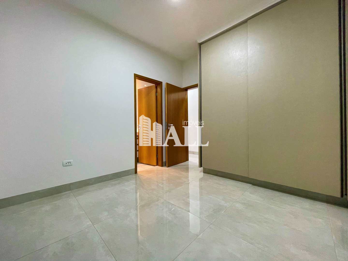 Casa de Condomínio à venda com 4 quartos, 260m² - Foto 6