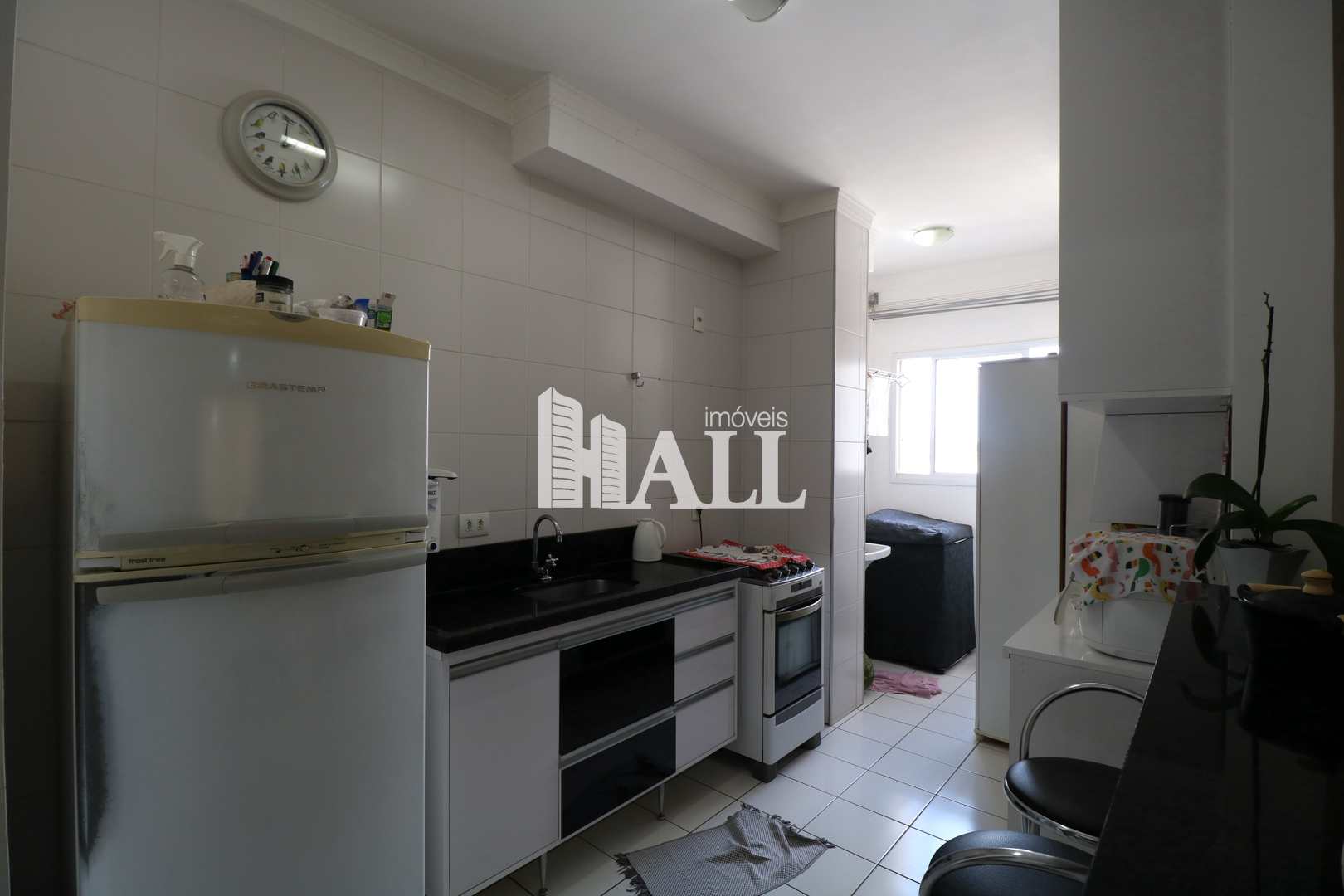 Apartamento à venda com 3 quartos, 90m² - Foto 3