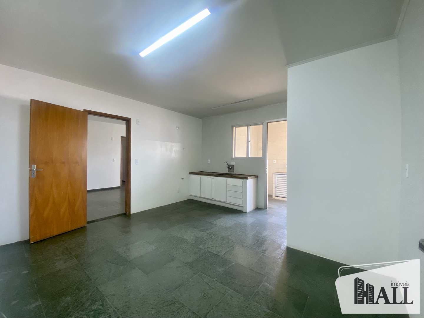 Apartamento à venda com 3 quartos, 110m² - Foto 6