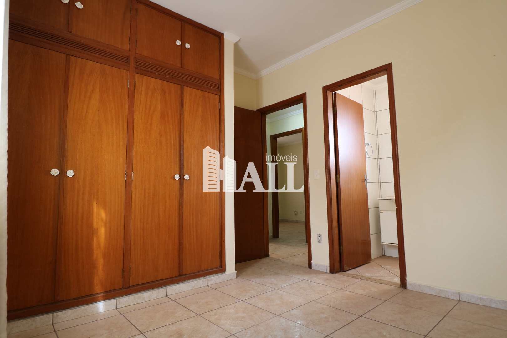 Apartamento à venda com 3 quartos, 90m² - Foto 8