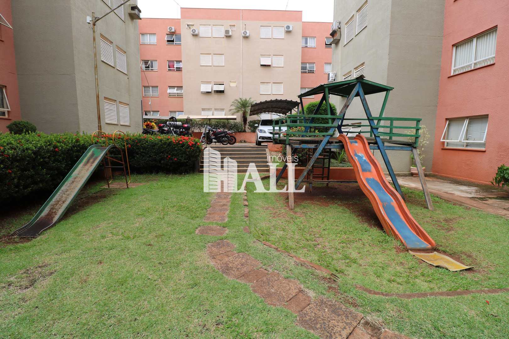 Apartamento à venda com 2 quartos, 70m² - Foto 12