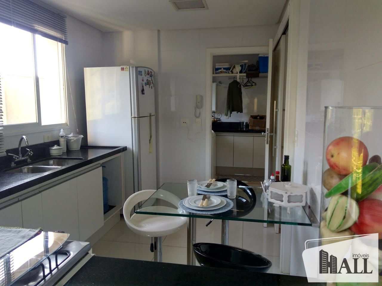 Apartamento à venda com 3 quartos, 158m² - Foto 11