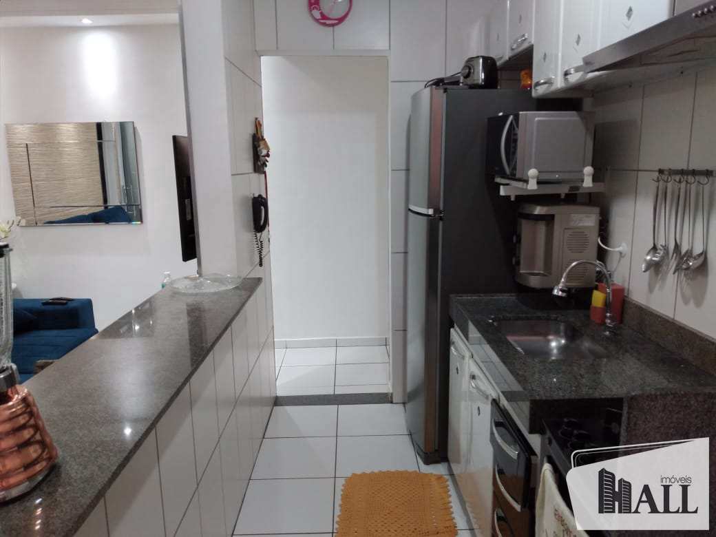 Apartamento à venda com 2 quartos, 43m² - Foto 11