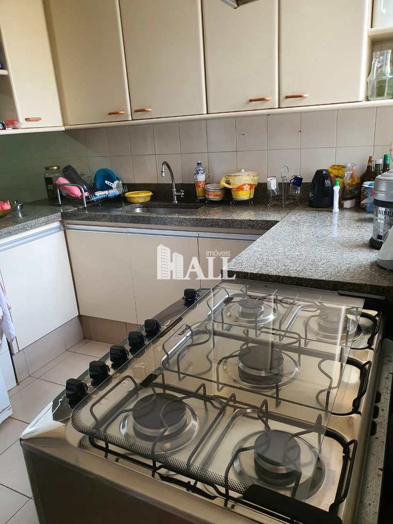 Apartamento à venda com 3 quartos, 140m² - Foto 10