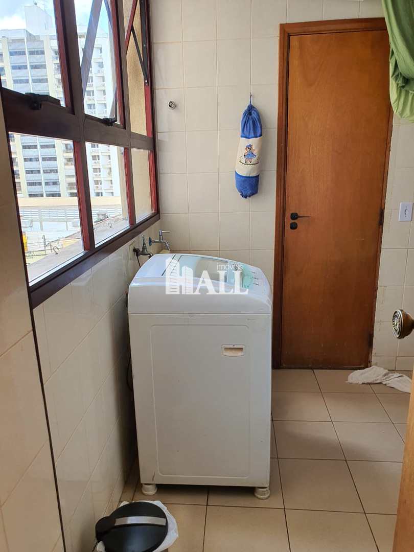 Apartamento à venda com 3 quartos, 140m² - Foto 12