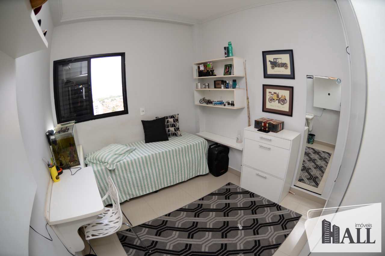 Apartamento à venda com 3 quartos, 140m² - Foto 13