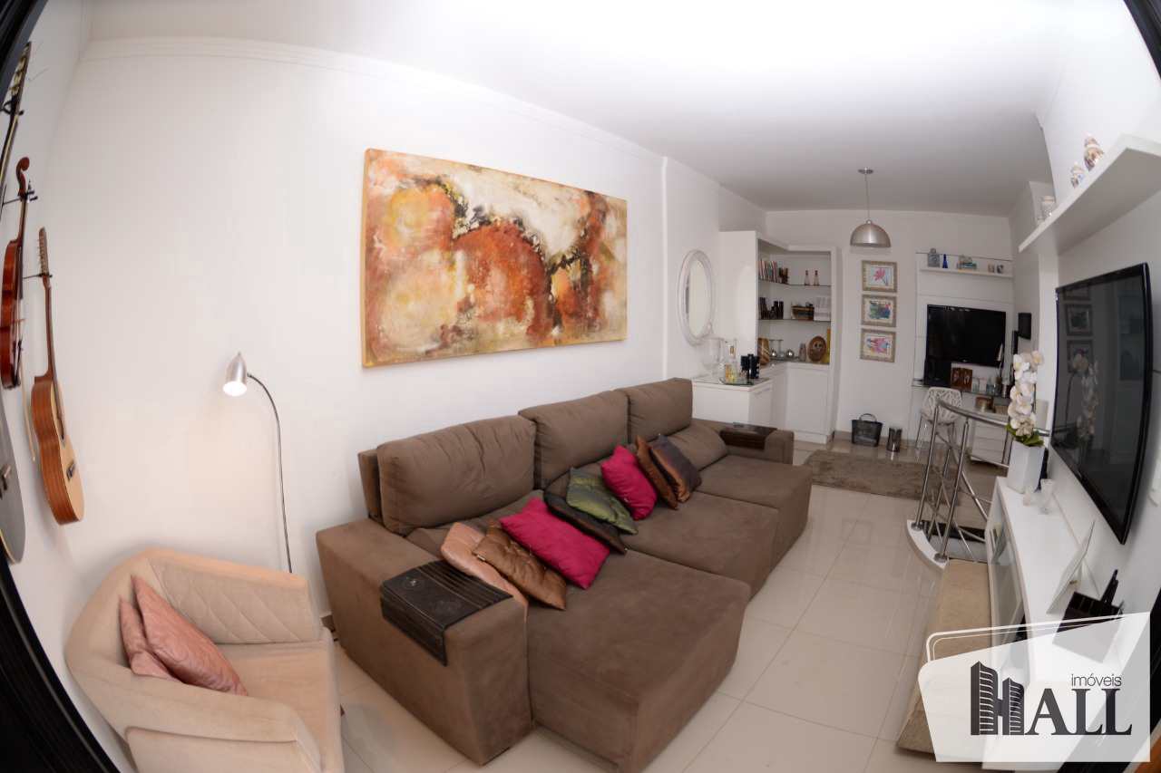 Apartamento à venda com 3 quartos, 140m² - Foto 1