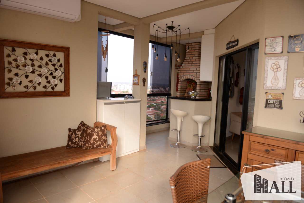 Apartamento à venda com 3 quartos, 140m² - Foto 4