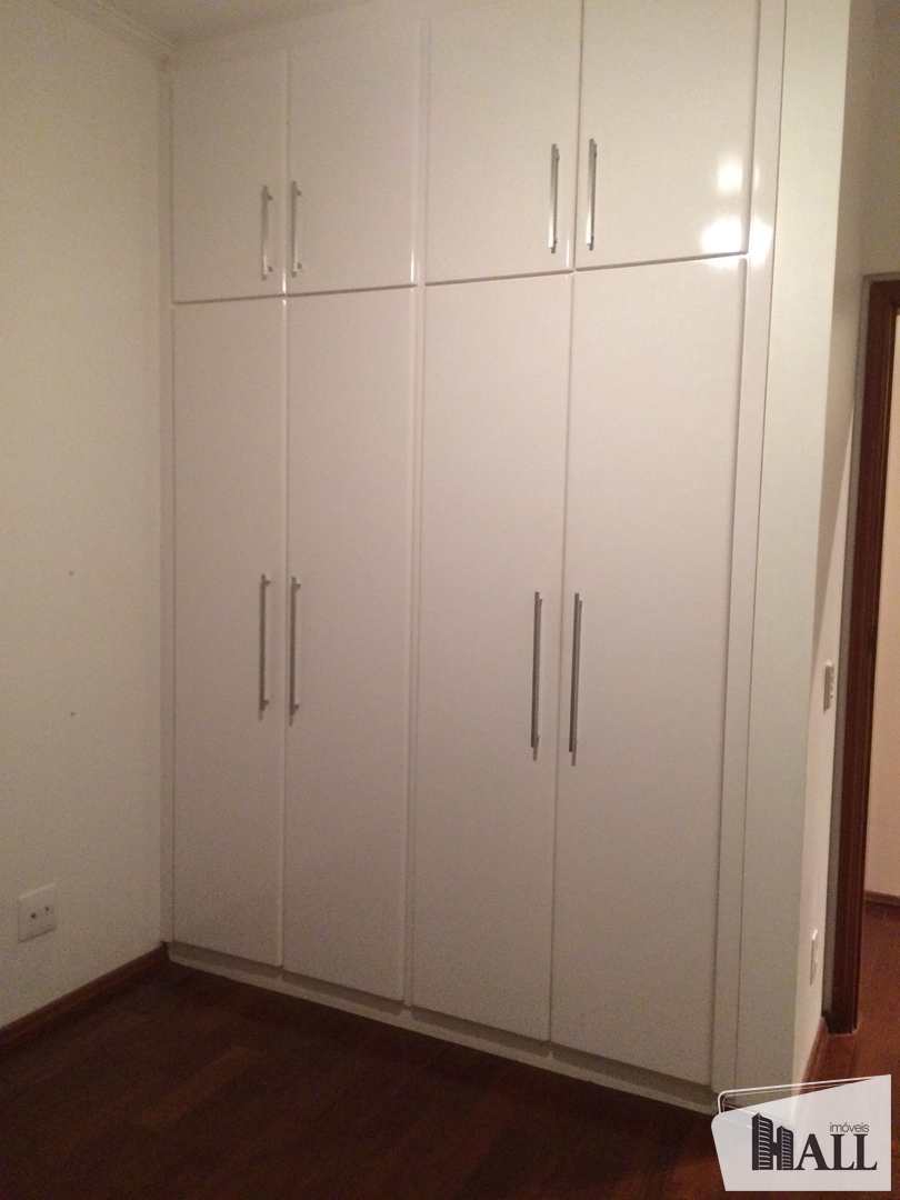 Apartamento à venda com 3 quartos, 133m² - Foto 13