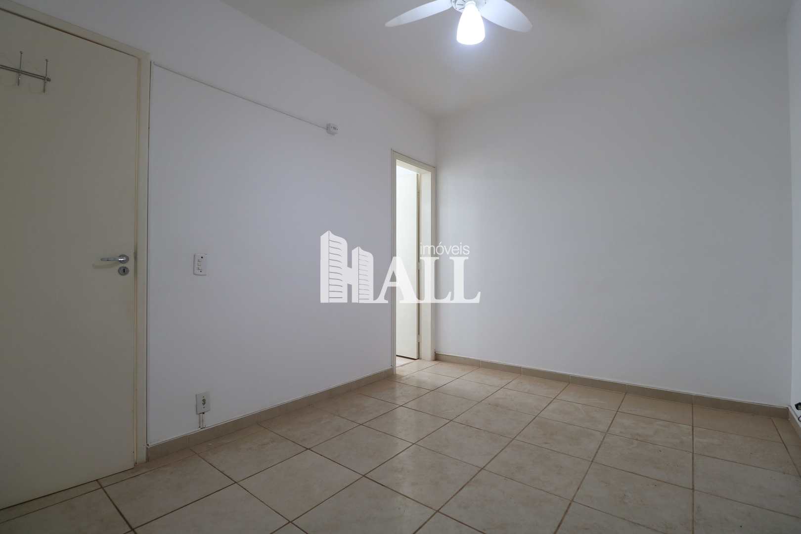 Apartamento à venda com 3 quartos, 70m² - Foto 7