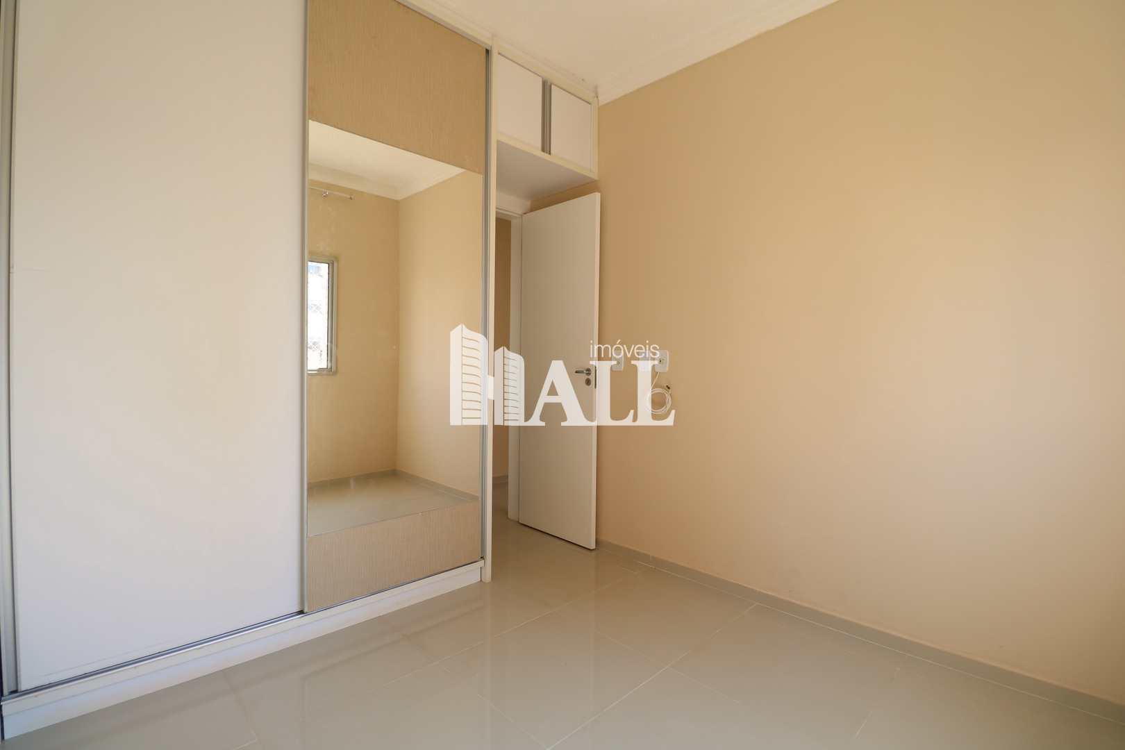 Apartamento à venda com 2 quartos, 60m² - Foto 10