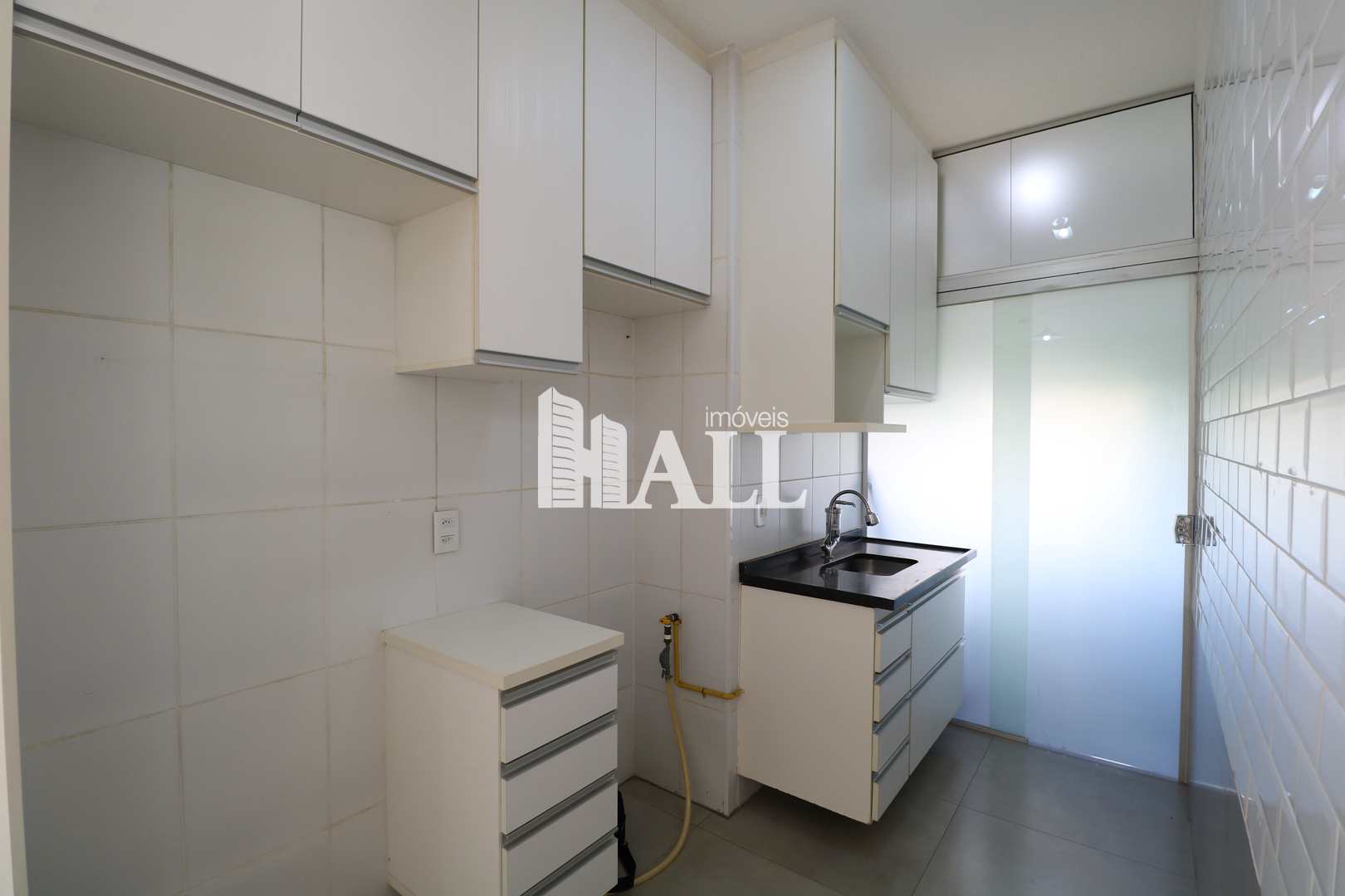 Apartamento à venda com 2 quartos, 60m² - Foto 3