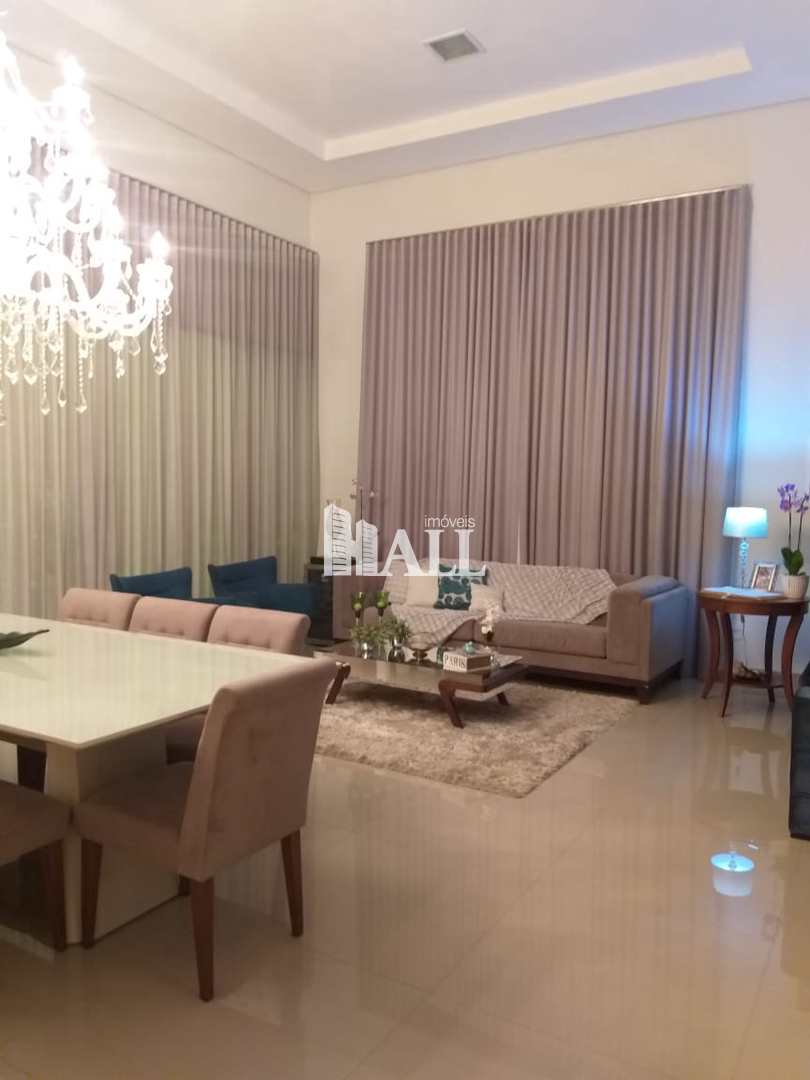 Casa de Condomínio à venda com 4 quartos, 260m² - Foto 14