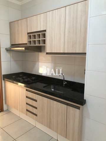 Apartamento à venda com 2 quartos, 77m² - Foto 4