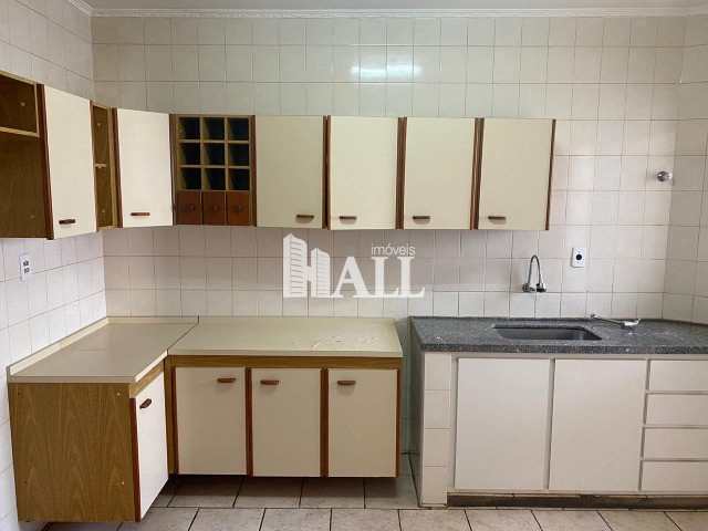 Apartamento à venda com 3 quartos, 95m² - Foto 4