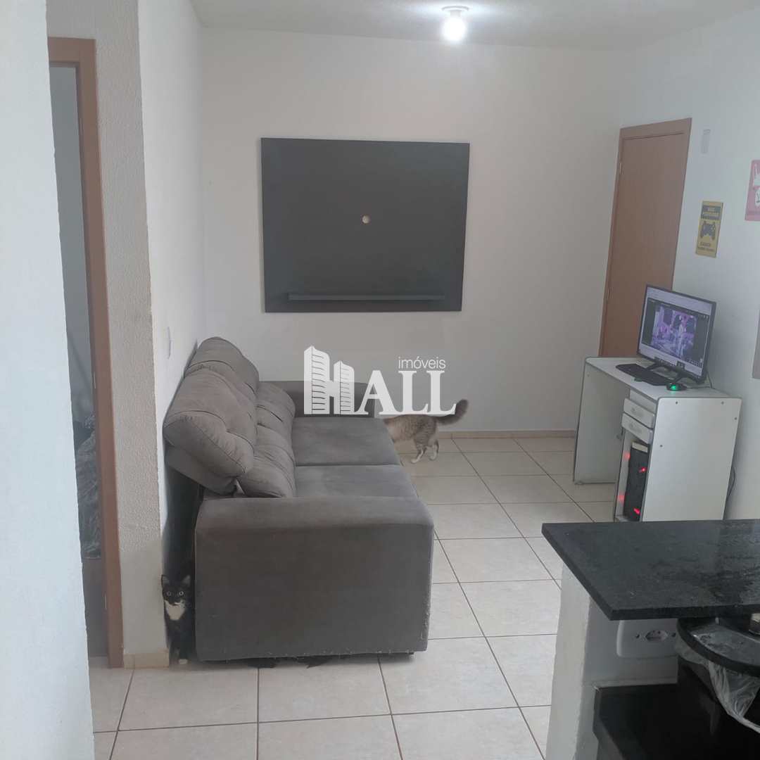 Apartamento à venda com 2 quartos, 45m² - Foto 2