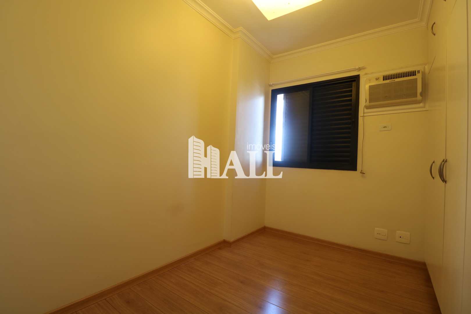 Apartamento à venda com 4 quartos, 208m² - Foto 18