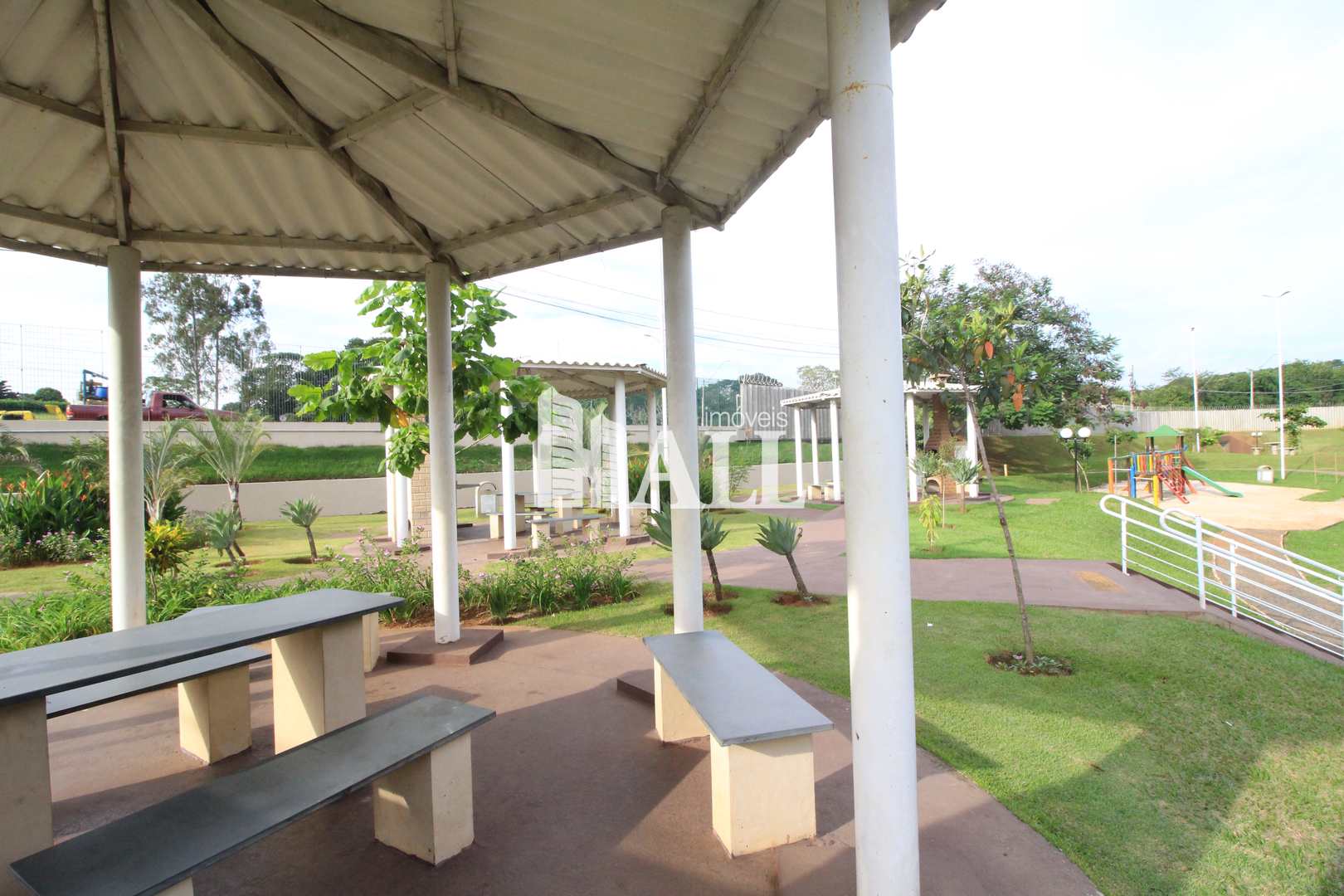 Casa de Condomínio à venda com 3 quartos, 135m² - Foto 18
