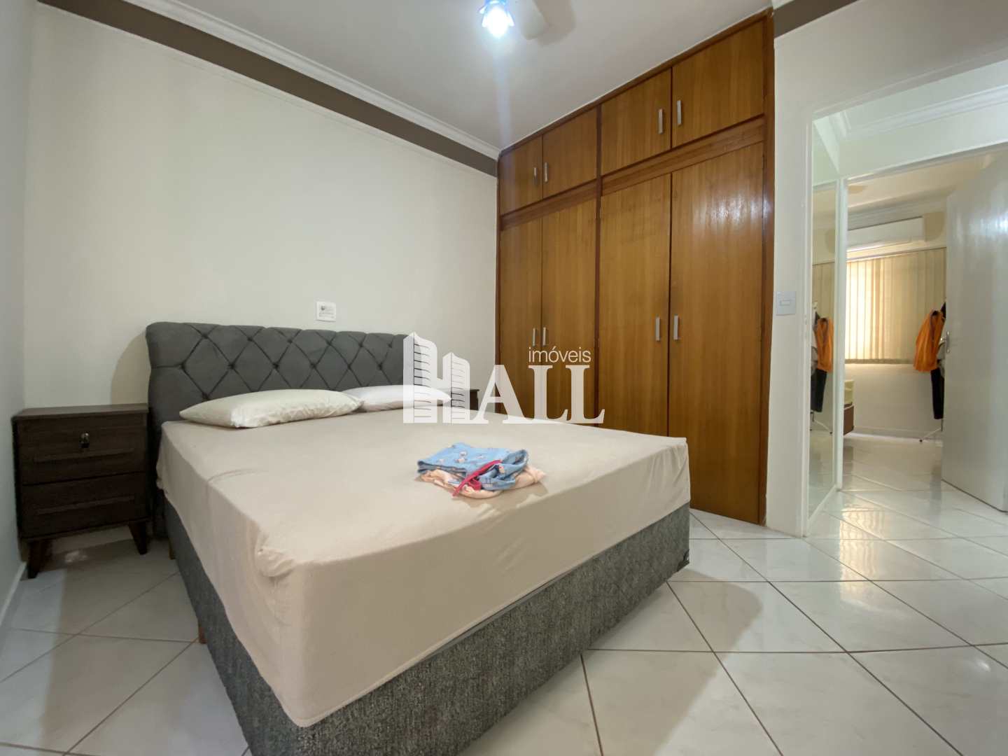 Apartamento à venda com 2 quartos, 70m² - Foto 5