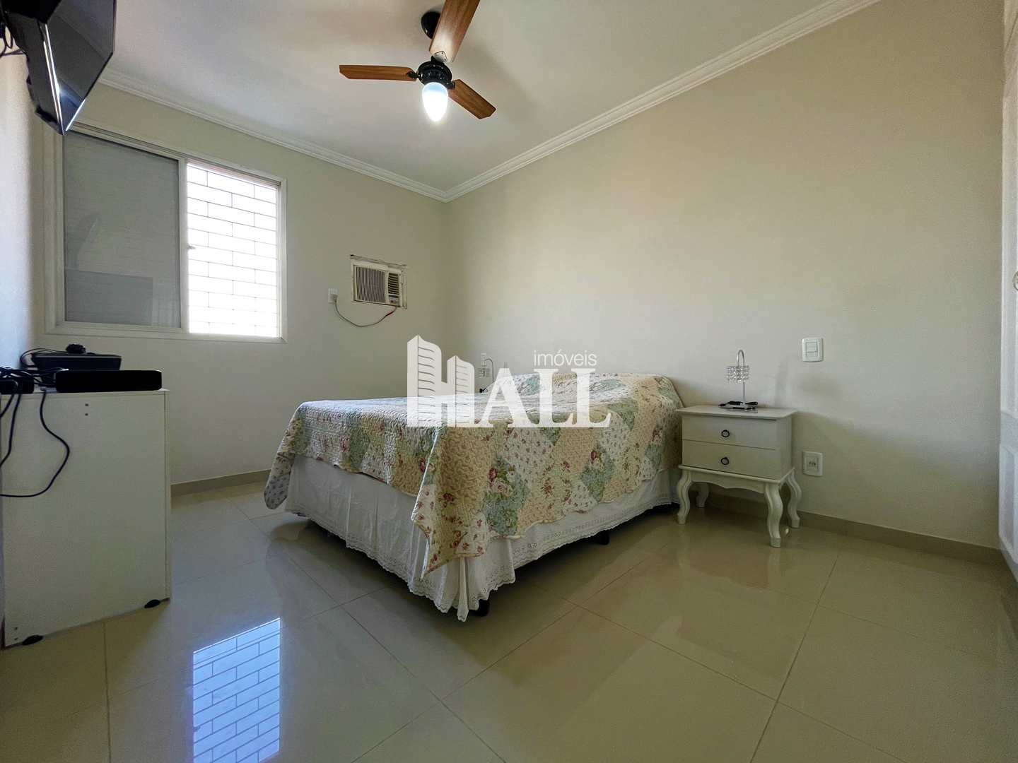 Apartamento à venda com 3 quartos, 130m² - Foto 8