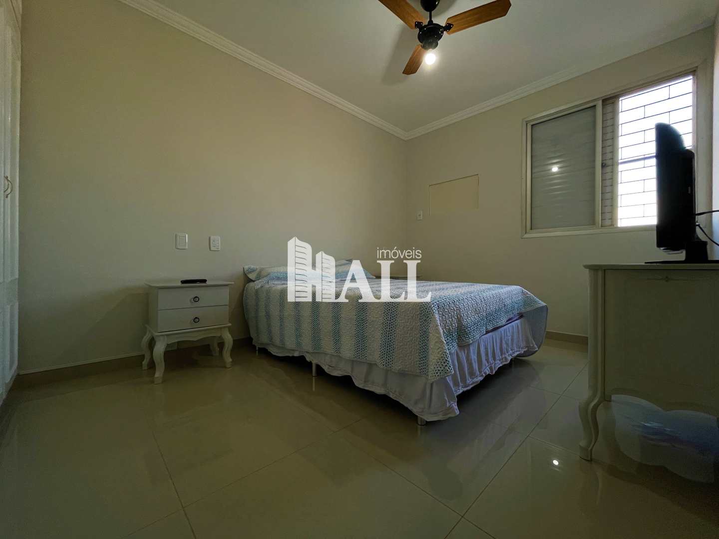 Apartamento à venda com 3 quartos, 130m² - Foto 6