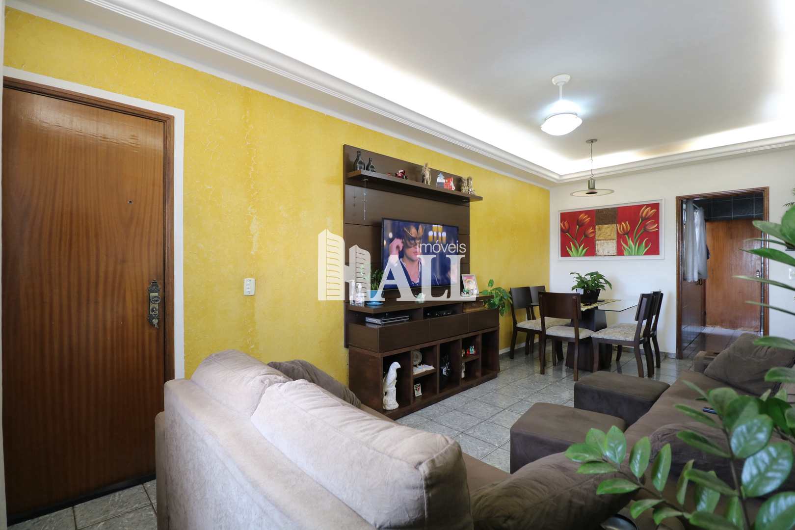 Apartamento à venda com 3 quartos, 99m² - Foto 2