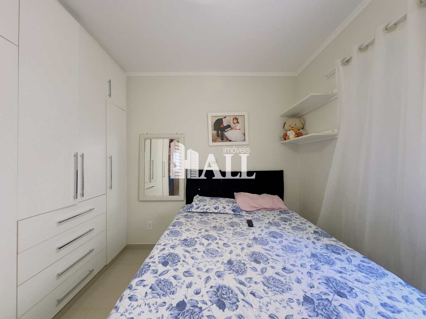 Apartamento à venda com 2 quartos, 65m² - Foto 4