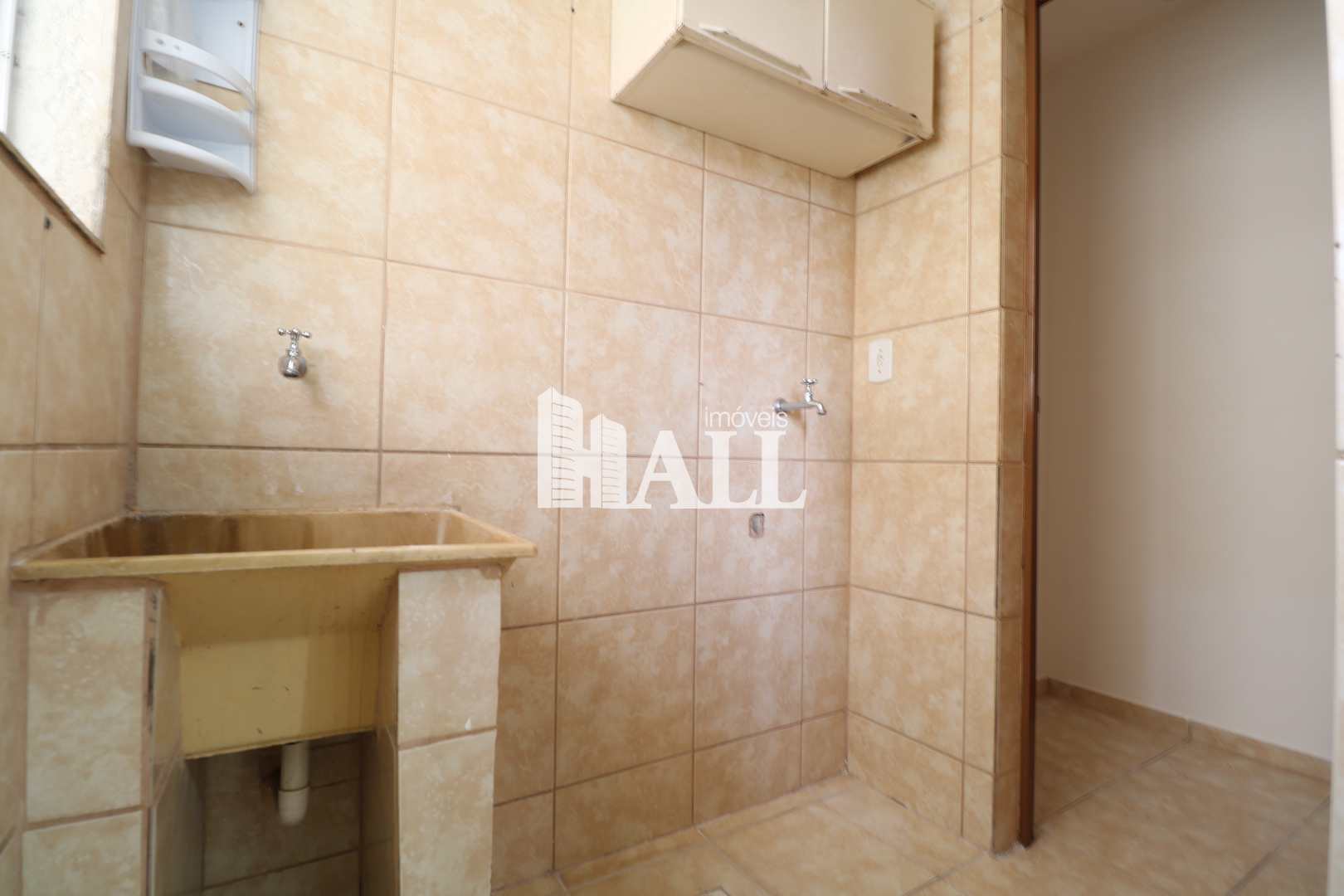 Apartamento à venda com 2 quartos, 66m² - Foto 3