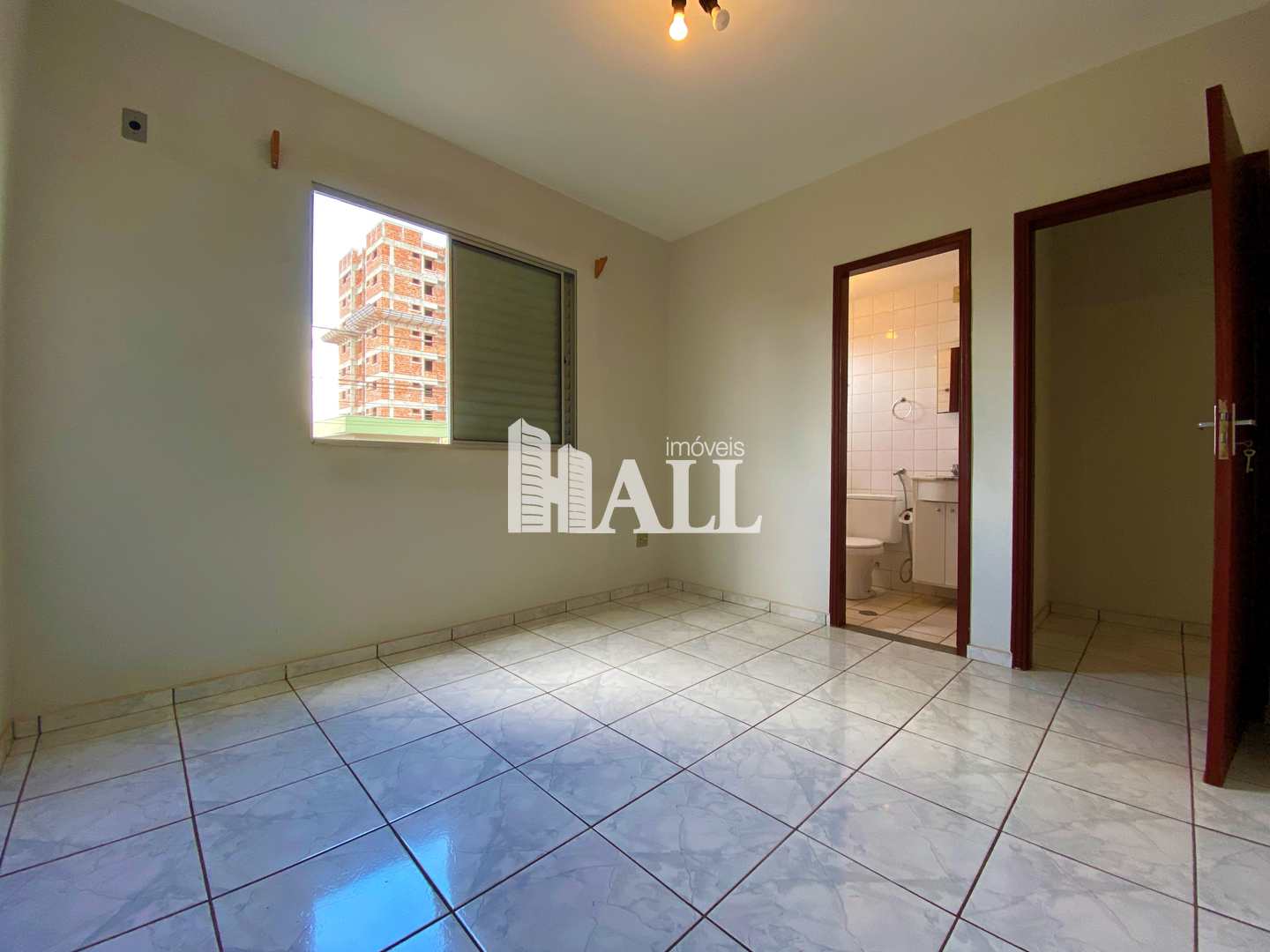 Apartamento à venda com 2 quartos, 80m² - Foto 6