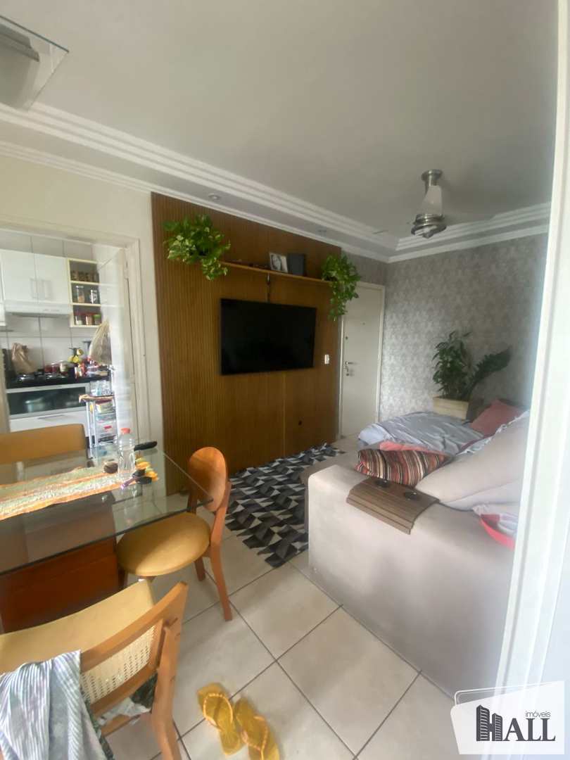 Apartamento à venda com 2 quartos, 87m² - Foto 3