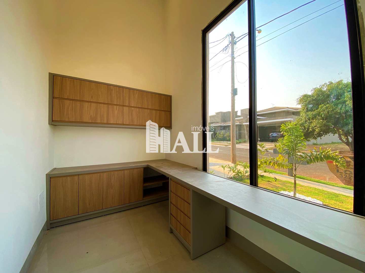 Casa de Condomínio à venda com 4 quartos, 280m² - Foto 4