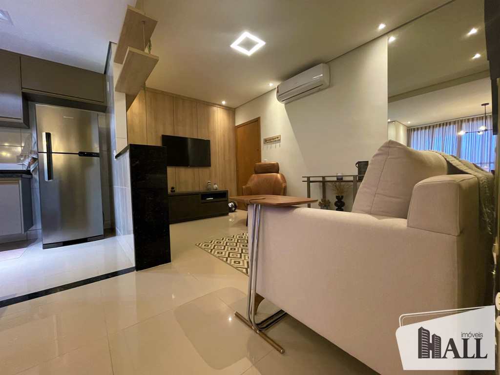 Apartamento à venda com 3 quartos, 90m² - Foto 3