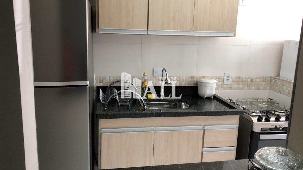 Apartamento à venda com 2 quartos, 63m² - Foto 3