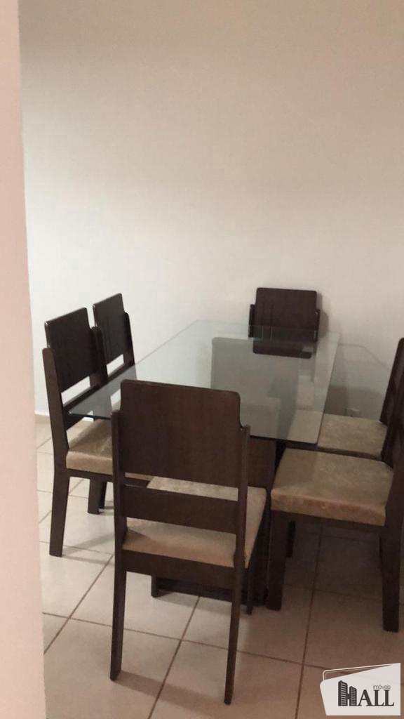 Apartamento à venda com 2 quartos, 63m² - Foto 2