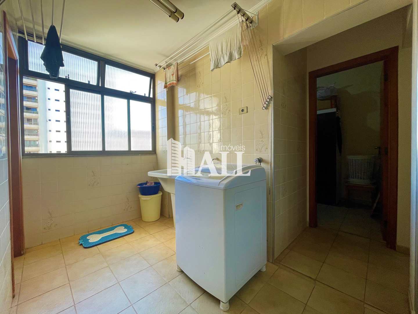 Apartamento à venda com 3 quartos, 170m² - Foto 7