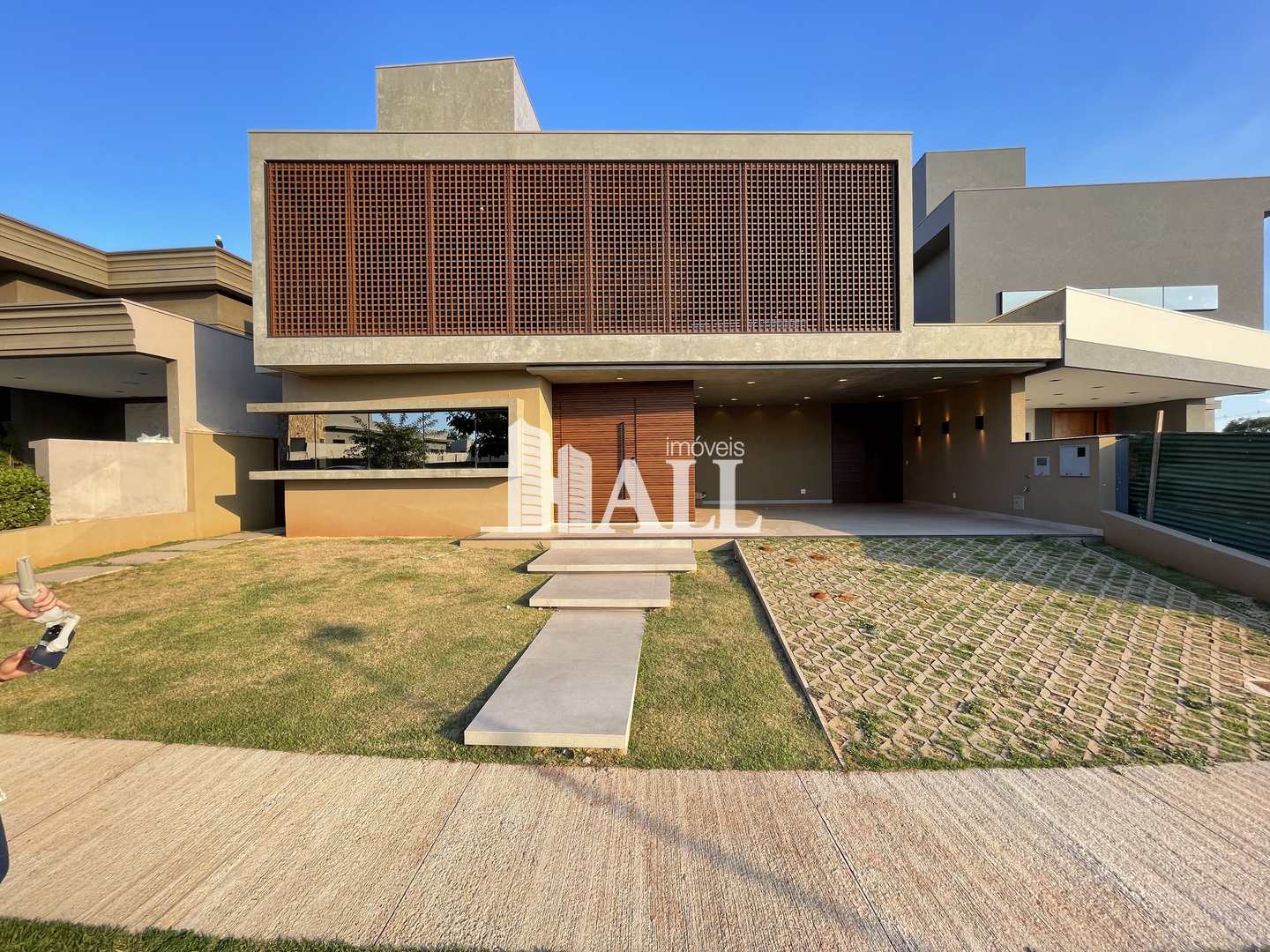 Casa de Condomínio à venda com 3 quartos, 370m² - Foto 3