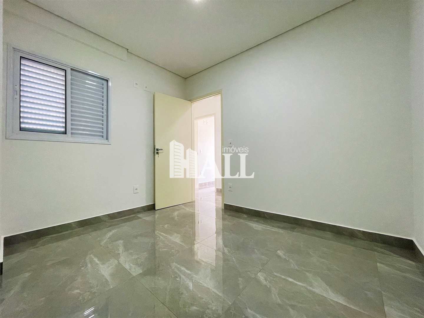 Apartamento à venda com 3 quartos, 80m² - Foto 7