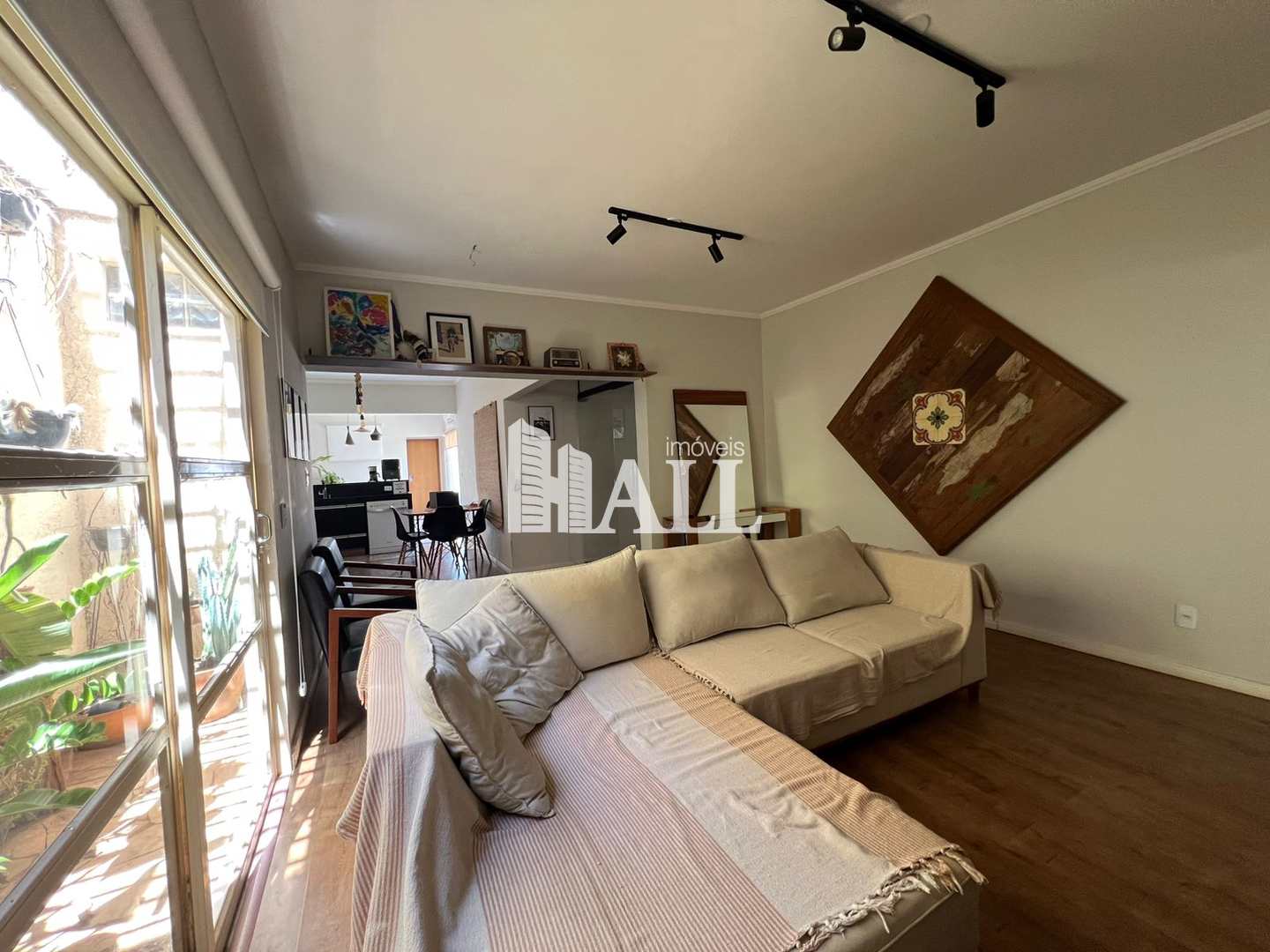 Casa, 4 quartos, 230 m² - Foto 1