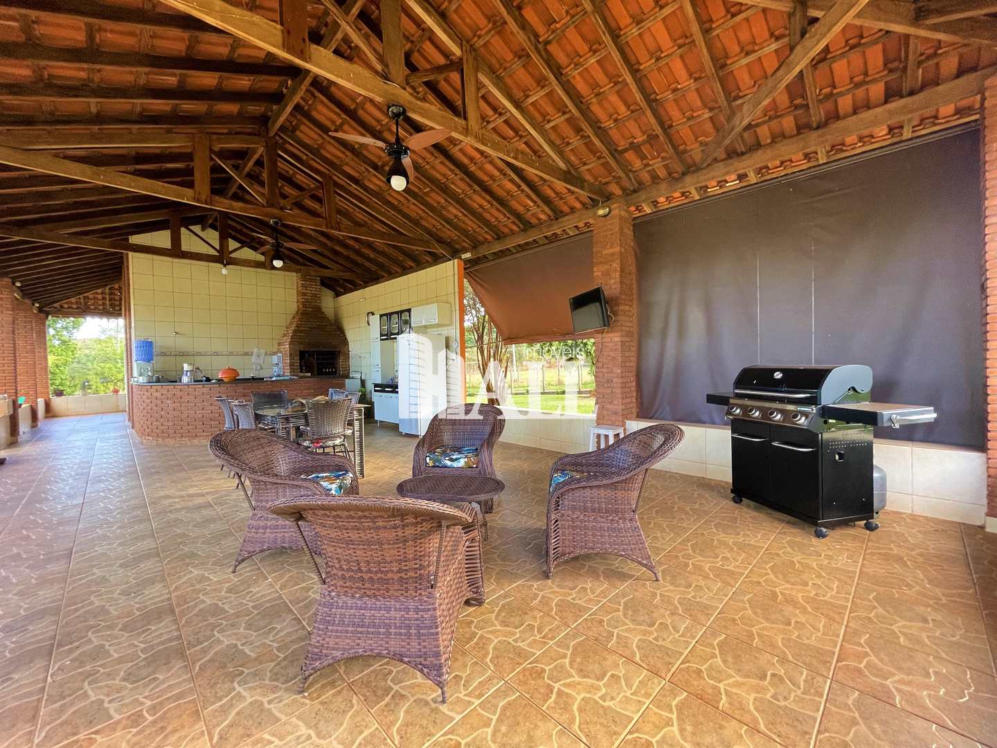 Fazenda à venda com 3 quartos, 390m² - Foto 12